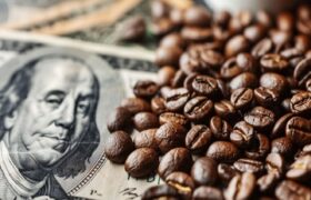 El precio del café alcanza su nivel más alto en 45 años