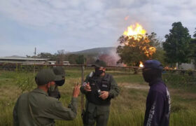 Controlada explosión en tubería de gas lift en Anzoátegui