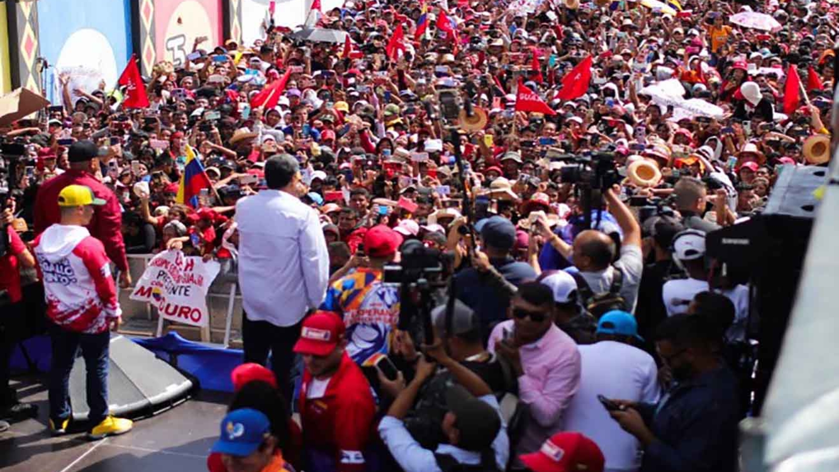 Maduro-en-Paraguaipoa