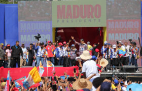 El 80 % de venezolanos cree que el presidente Maduro garantiza la paz