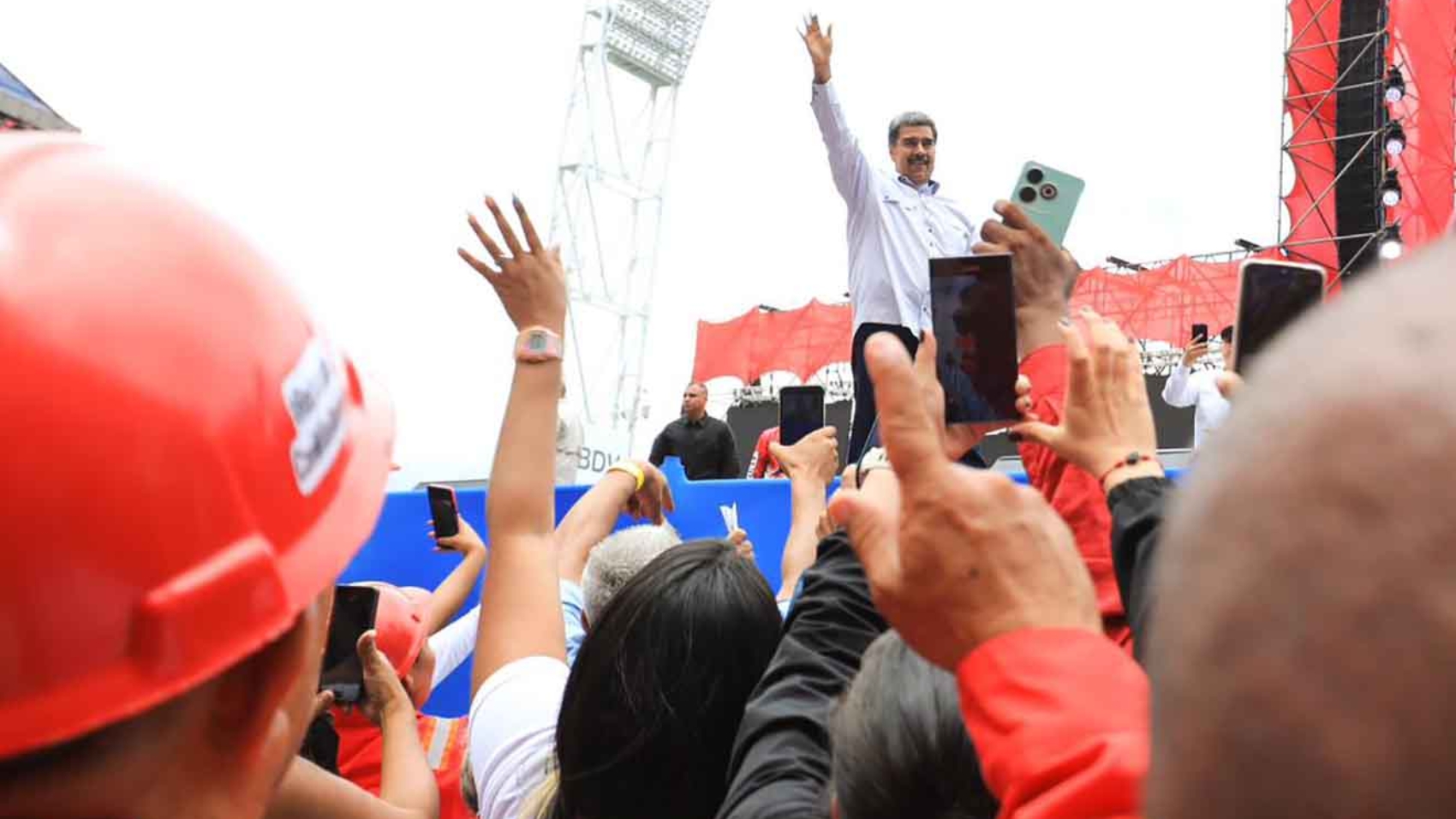 PRESIDENTE-MADURO-sistema-digital-de-salud-1-1