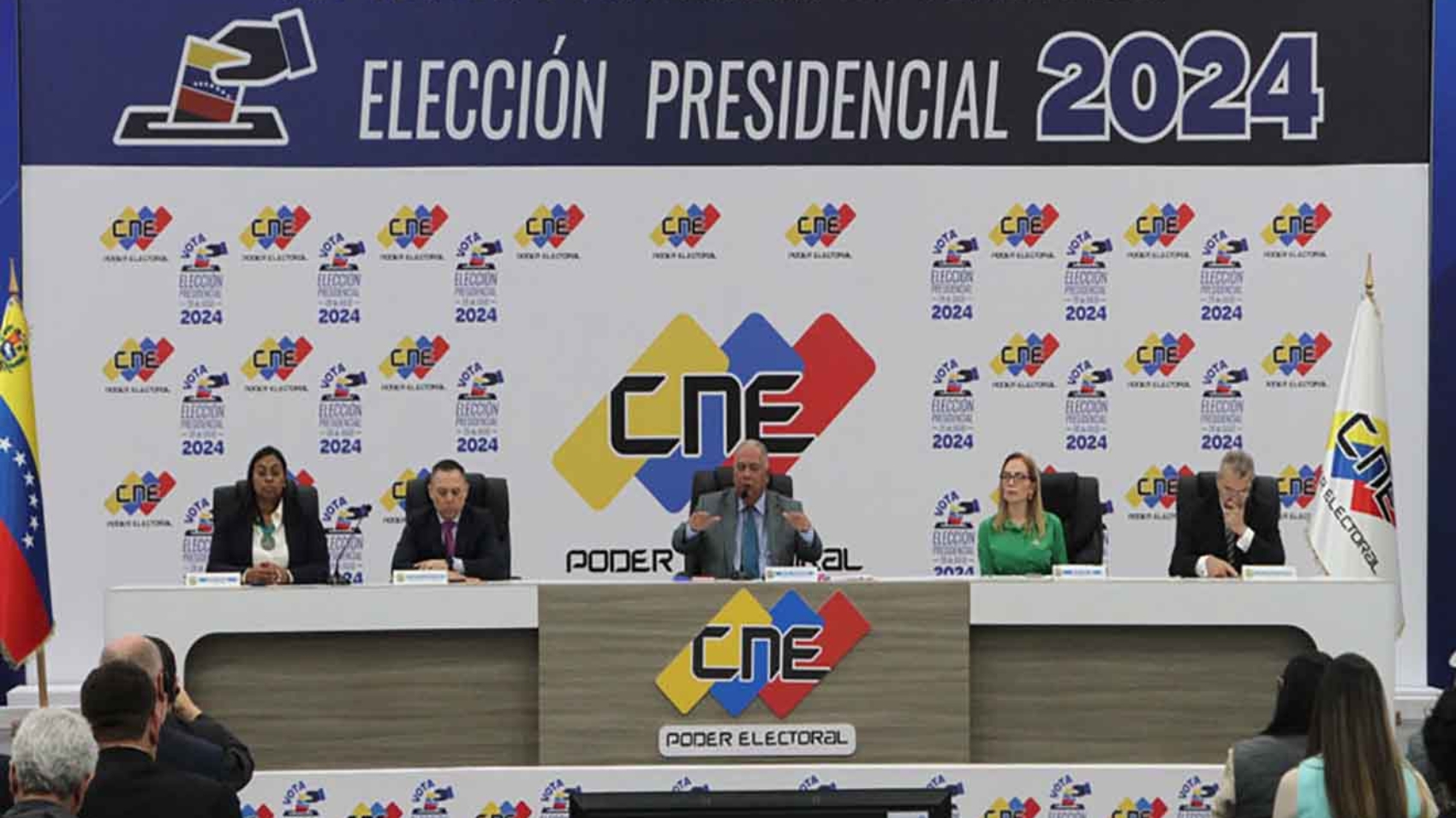 cne-instala-centro-internacional-de-prensa-del-plan-de-veeduria-nacional-e-internacional-