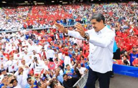 Presidente Maduro aprueba línea de financiamiento para los trabajadores