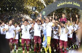 Maduro ante triunfo del Carabobo FC: “Felicitaciones a toda su fanaticada en Carabobo y en el país. Fue un buen juego»