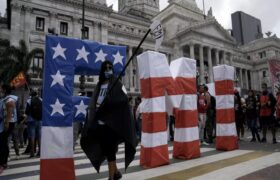 FMI alerta que la deuda del gobierno de EEUU superará el 140% del PIB en 2032