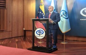 Fiscal Saab revela nueva trama de conspiración denunciada desde Colombia