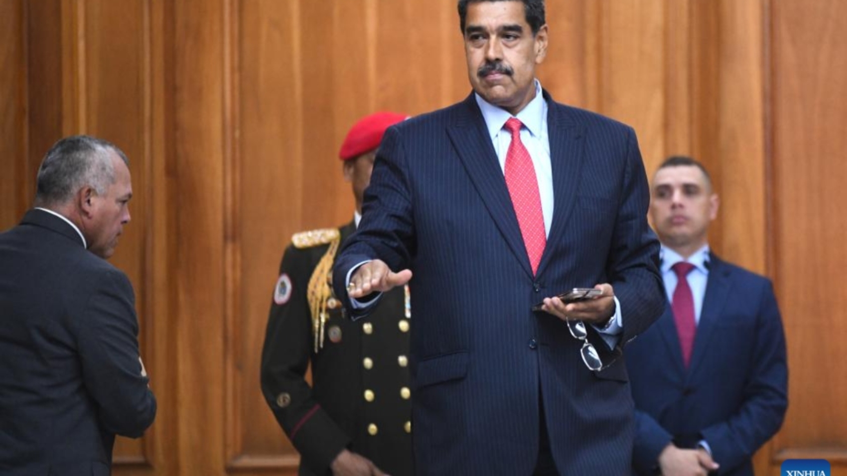Maduro-1-9
