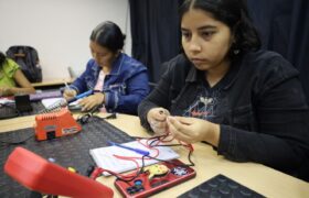 Fundación Cendit ofrece curso sobre Fundamentos de Sistemas de Telecomunicaciones para mujeres