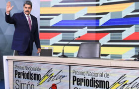 Concluyó prórroga para participar en Premio Nacional de Periodismo Simón Bolívar 2024