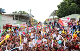 Barinas ratificó su apoyo al presidente Maduro con juramento para la victoria perfecta del 28-Jul