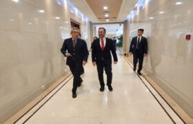 Canciller Yván Gil arribó a China para continuar consolidando alianza estratégica con Venezuela