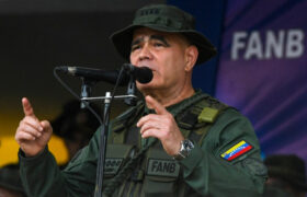Padrino López: el pueblo de Venezuela se ha levantado con mucha fuerza y contundencia para rechazar y para exigir el cese de las sanciones