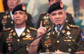 Ministro Padrino López envía mensaje por el Bicentenario de la Batalla de Junín