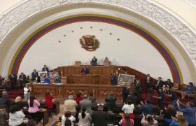 Asamblea Nacional aprueba traslado de restos simbólicos de Cristóbal Hurtado al Panteón Nacional