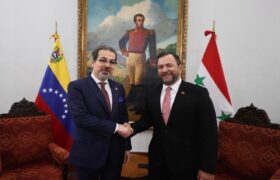 Presidente sirio Bashar Al Assad felicita al Presidente Maduro por la «gran» victoria electoral