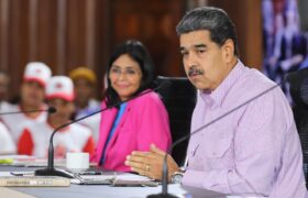 Maduro: «Las sanciones contra Venezuela fueron un tiro en el pie que se dio EE.UU.»