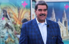 Presidente Maduro estima que el crecimiento económico del año supere el 10%