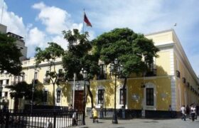 Venezuela califica de «piratería» la confiscación ilegal de avión utilizado por el presidente Maduro por parte de EEUU