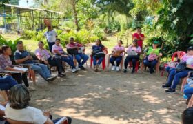 Comité Feminista de la ACAV impulsa la agroecología con taller en Barrancas en el estado Barinas