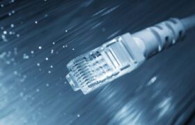 Irán instalará fábrica de fibra óptica en La Guaira