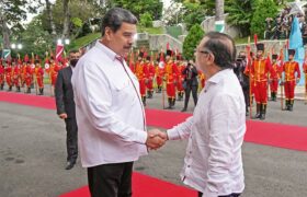 Venezuela se solidariza con presidente Petro tras intentos de golpe de Estado