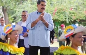 Presidente Maduro resaltó potencial de cultores registrados en la misión «Viva Venezuela, Mi Patria Querida»