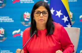 Ministra Delcy Rodríguez revisó con directiva de PDVSA planes de producción de crudo
