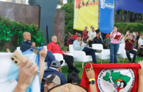 Grecia Colmenares: Seamos como Nicolás Maduro