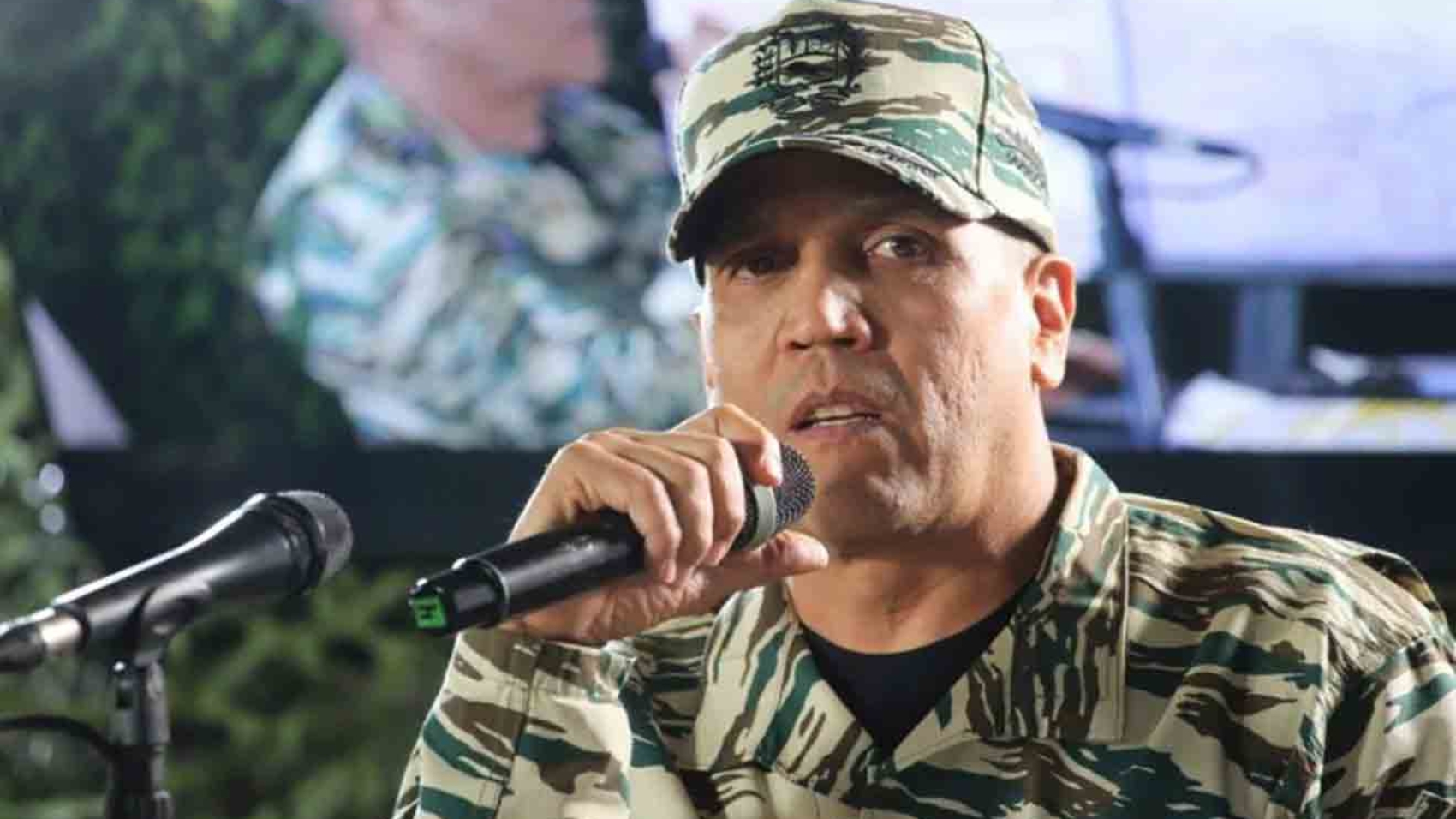 hernández Lares