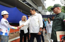 Unidad Educativa José Ávalos en El Valle reinaugurado a través de las Bricomiles