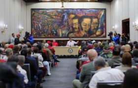 Presidente Maduro convoca a refundar la Revolución Bolivariana