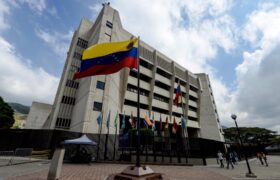 Familiares de niños fallecidos por retos en RR.SS. introducen amparo ante TSJ