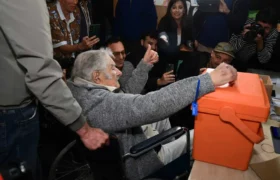 Arrancan elecciones presidenciales y parlamentarias en Uruguay