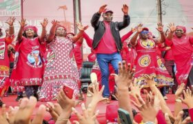 Presidente Maduro felicita a Daniel Chapo por su contundente victoria en Mozambique