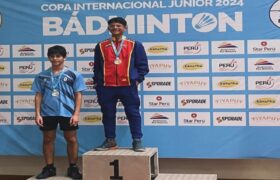 Luis Martínez se titula campeón en Bádminton (Categoría U15) en Perú