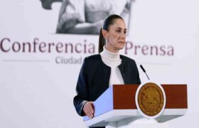 Claudia Sheinbaum se solidariza con Gustavo Petro