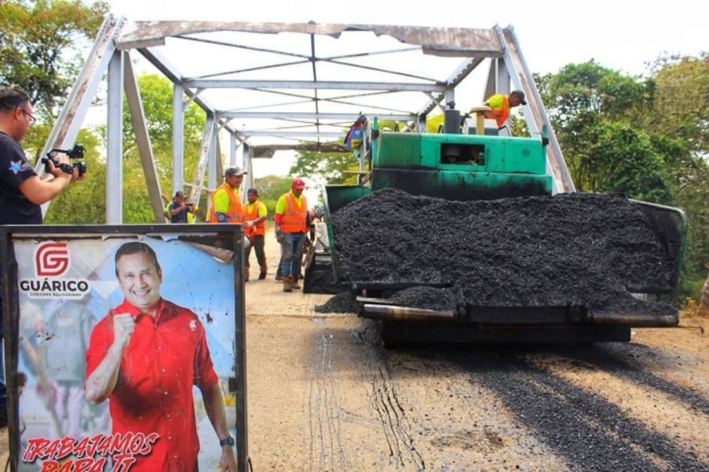 Guarico-avanza-en-la-rehabilitacion-de-su-red-vial