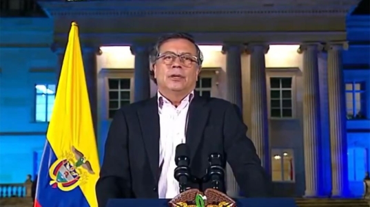 Gustavo-Petro-