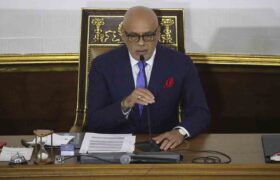 Asamblea Nacional convoca a los partidos políticos para un diálogo político