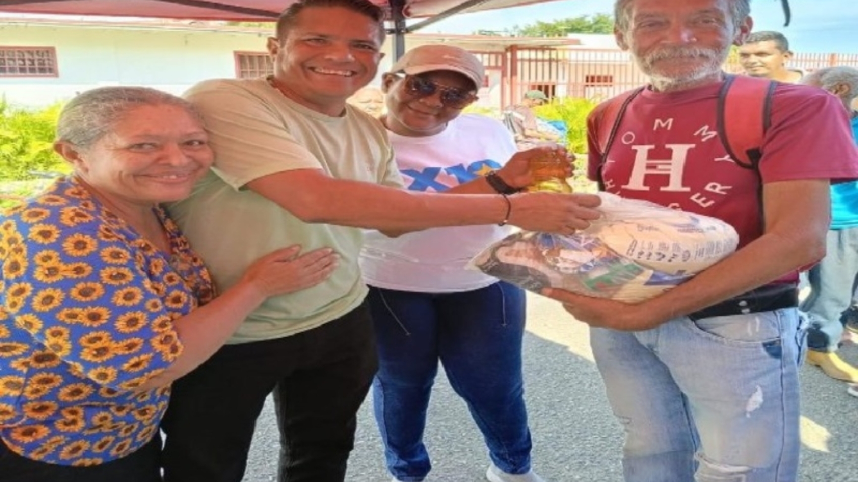 Mision-Alimentacion-atiende-a-15-mil-abuelos-de-la-patria-en-Aragua