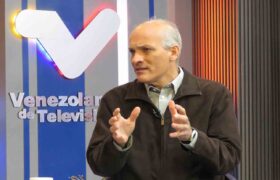 Ministro Menéndez: Congreso del Bloque Histórico constituirá un nuevo modelo de desarrollo del país