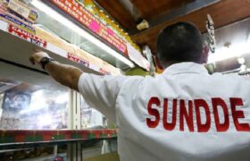 Sundde exhorta a denunciar comercios que no cobren dólar oficial