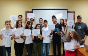 Estudiantes culminan curso intensivo del Núcleo de Robótica “Dr. Aquiles Medina”