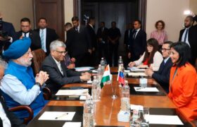 Venezuela y la India revisaron proyectos energéticos y gasíferos