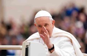 El Papa convoca una jornada de oración para pedir la paz mundial