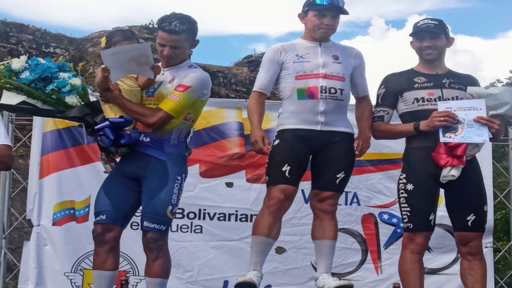 team medellin (1)