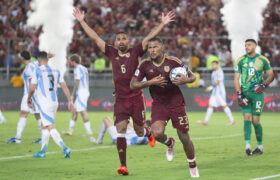 Presidente Maduro felicita a La Vinotinto por su destacado juego ante Argentina