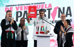 Presidente firma Ley Orgánica Libertador Simón Bolívar para la Defensa y Soberanía de Venezuela
