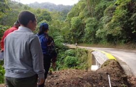 Avanza rehabilitación de la vía hacia Ocumare de la Costa en Aragua