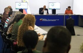 Héctor Rodríguez: Estamos evaluando las acciones a seguir en materia educativa